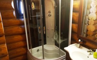 🏡 Proprietate exclusivistă cu 2 case, piscină și sală de fitness - Poză 8