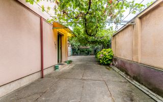 Casă cu teren de 370 mp în Zona Funcționarilor - Poză 6