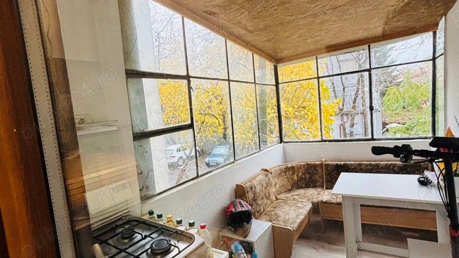 Vanzare apartament 3 camere - Poză 4