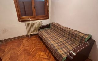 Apartament cu 3 camere de vanzare in Cugir - Poză 4