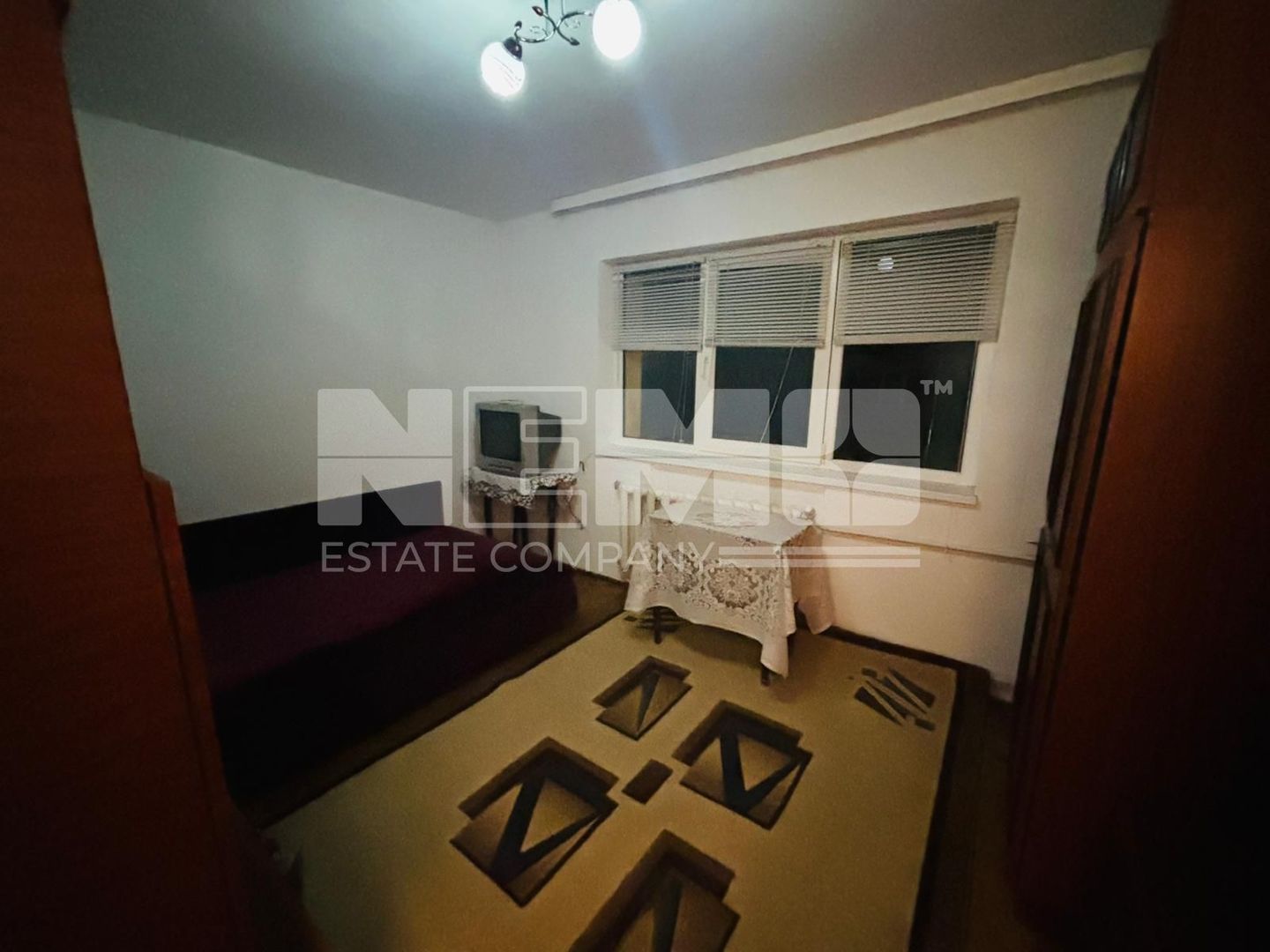 Apartament 4 camere • Decomandat • 350 €/lună - Poză 12