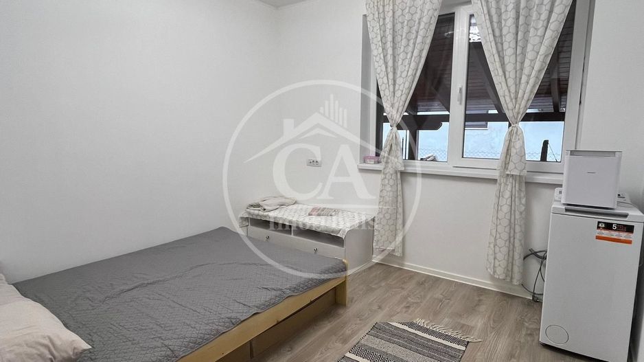 Casă de vânzare cu 4 camere în Biharia, Bihor - Poză 10