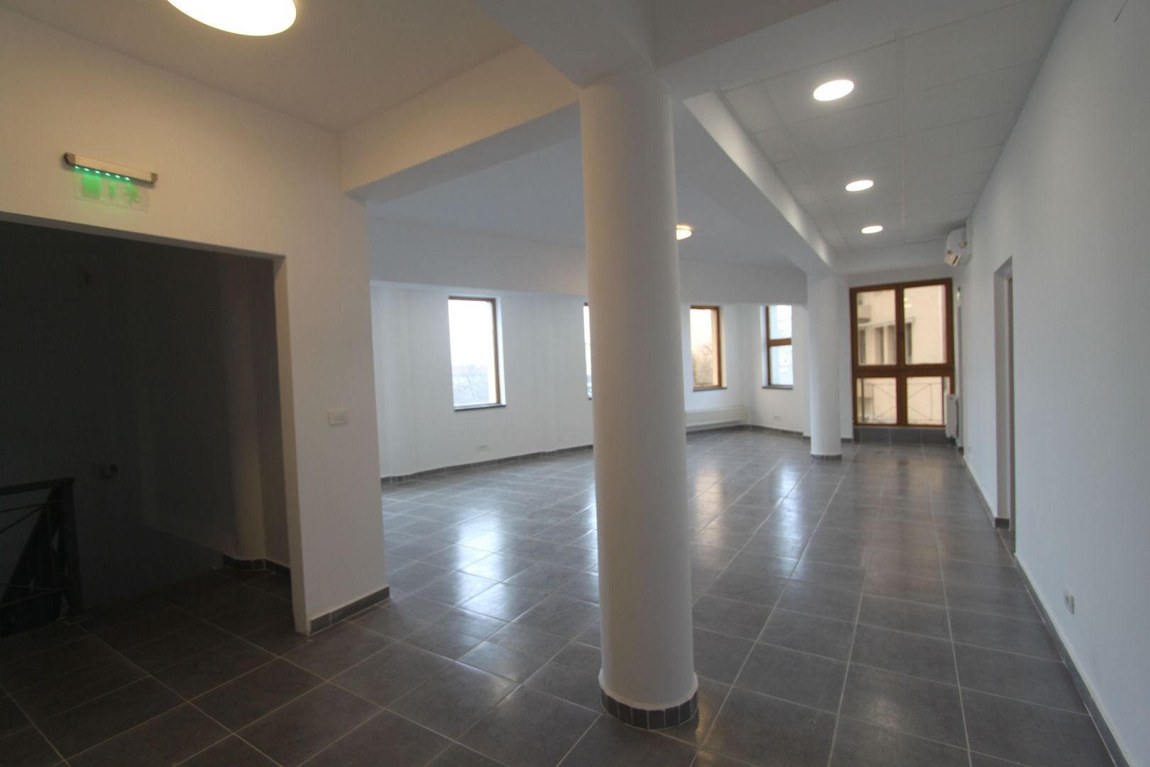 Spatiu birouri D+P - 289mp - zona Rebreanu - Poză 3