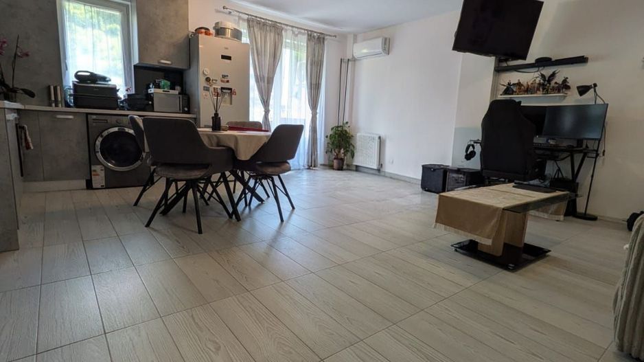 Apartament cu 2 camere, finisat mobilat complet, zona Teilor - Poză 2