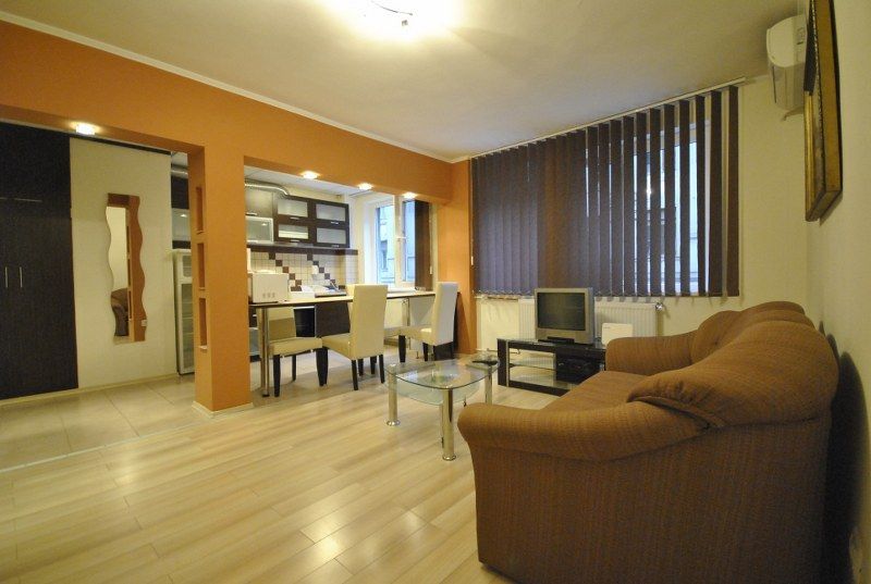 Ultracentral -  apartament 2 camere  50 mp, etaj 1 - Poză 2