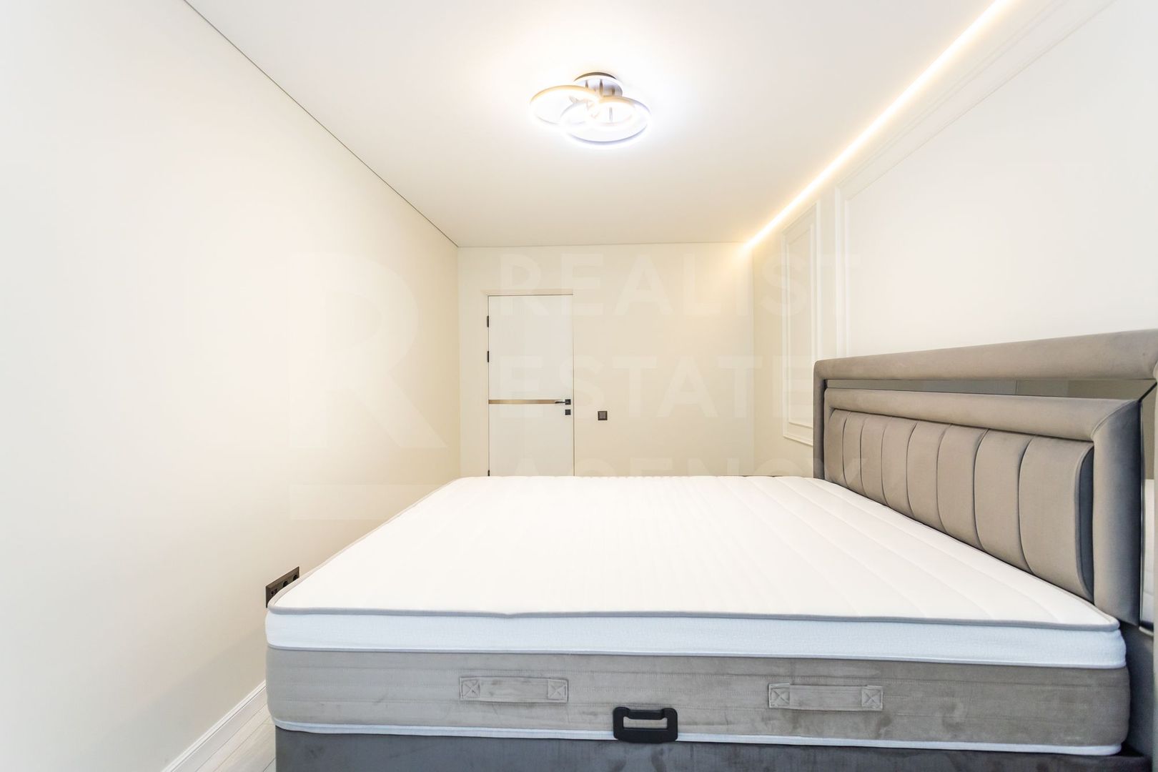 Vânzare apartament, 2 camere, str. Miron Costin , Rîșcani - Poză 5