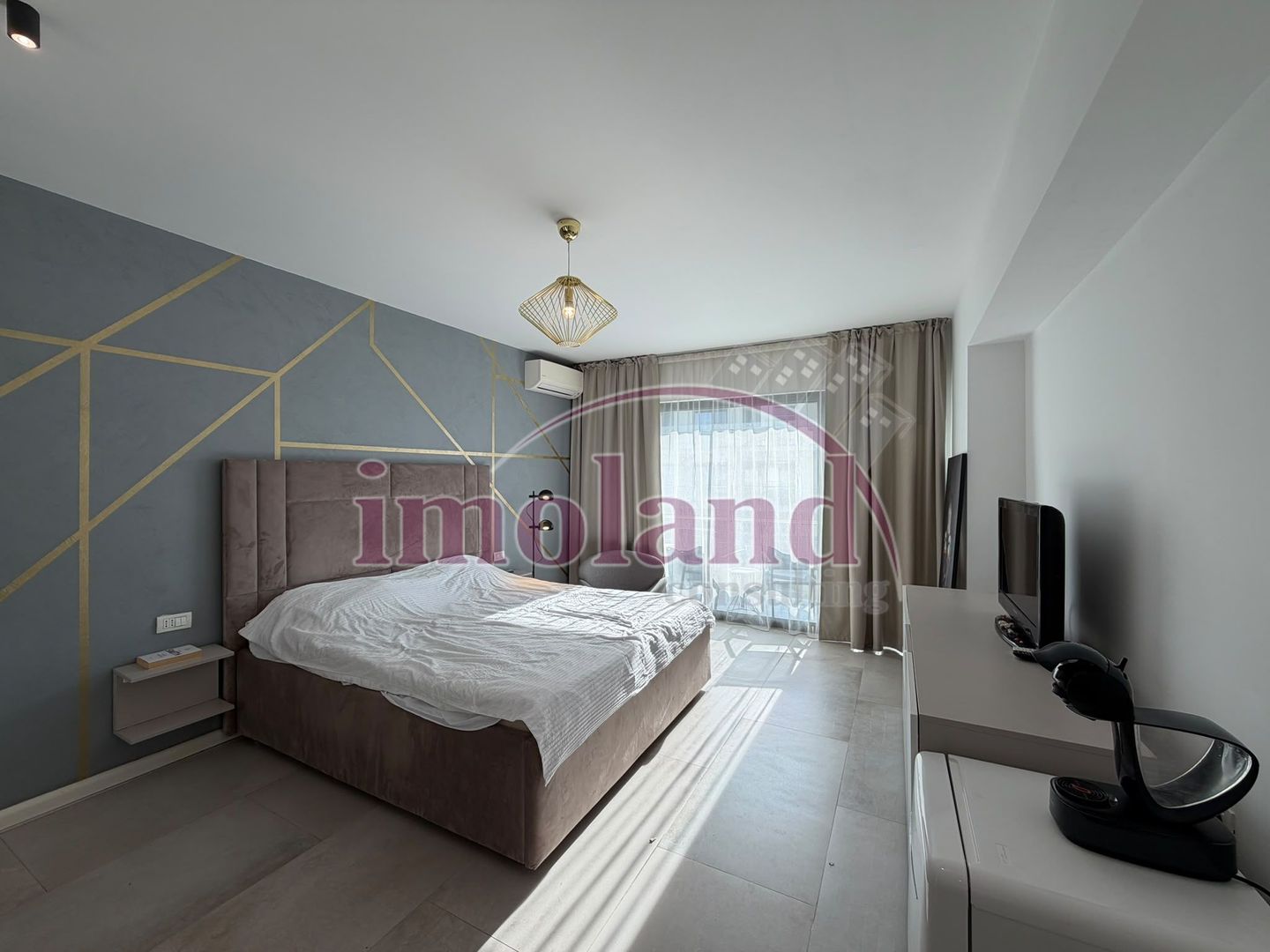 DE SILVA - LOFT - o camera de lux cu vedere la LAC - Vanzare - Poză 1
