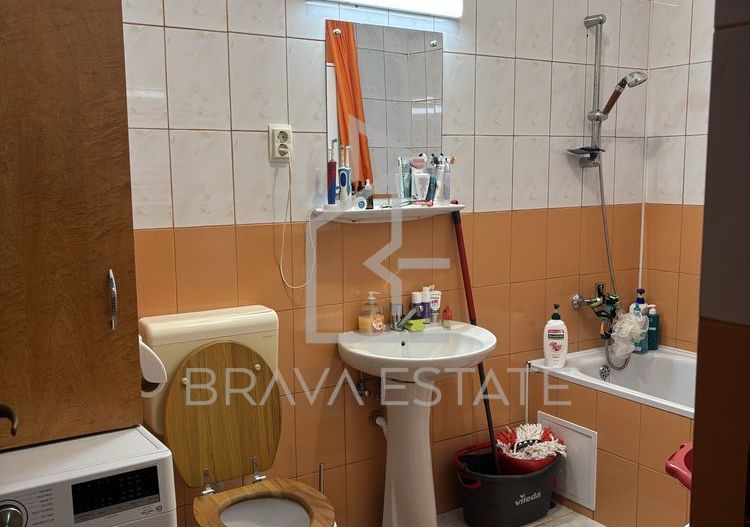 Apartament 2 camere, 54mp, balcon, parcare, zona Teilor - Poză 5