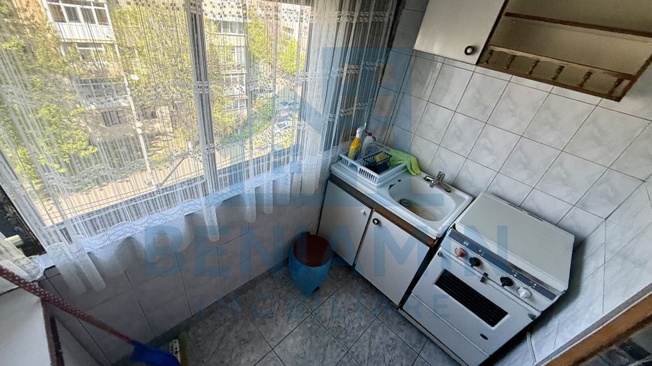 2 camere decomandat Sarari 54mp Piscina Sanziana mobilat utilat - Poză 7