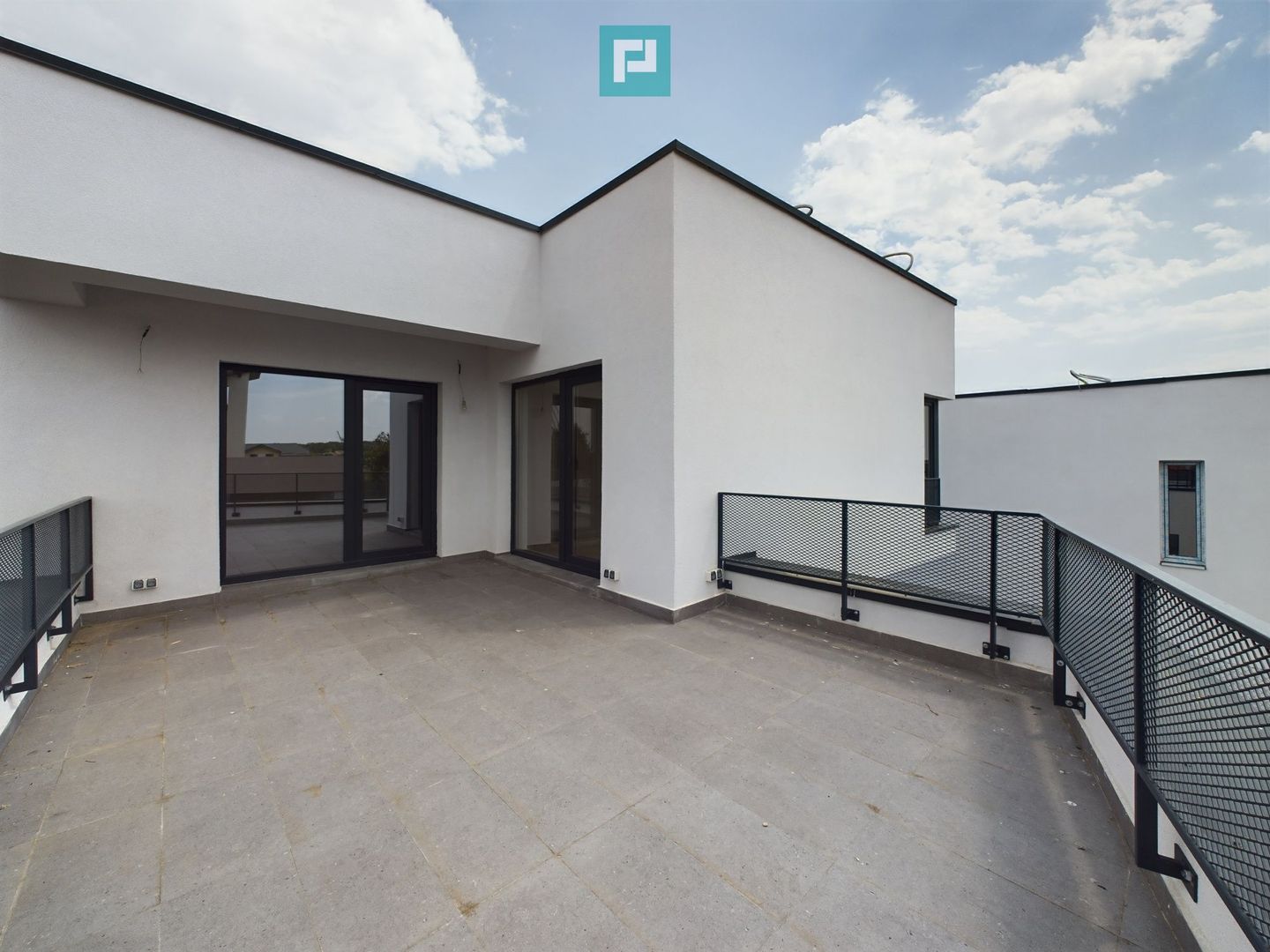 Complex Rezidențial de Lux pe Malul Bălții Corbeanca - 32 de Case - Poză 5