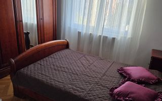 Închiriez apartament cu 3camere - Poză 7