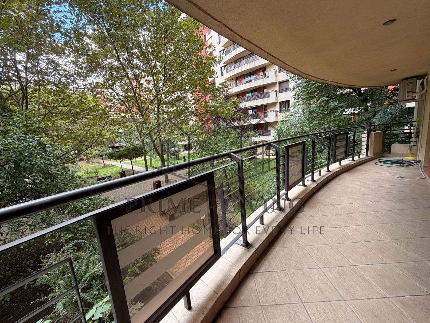APARTAMENT DE 3 CAMERE LA INCHIRIERE IN COMPLEX CENTRAL PARK - Poză 5