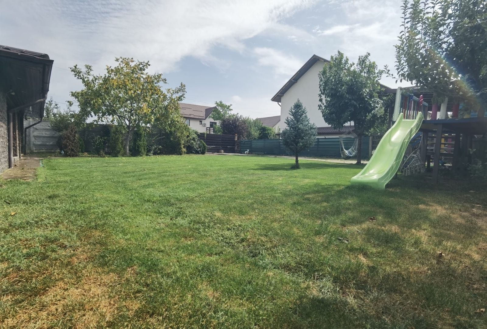 Casă cartier nou Crevedia, lipit de Buftea - Poză 5