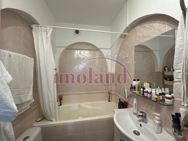 Vanzare - 2 camere  decomandate cu balcon - 46,4mp - Vedere Libera Parc Glinka - Poză 12