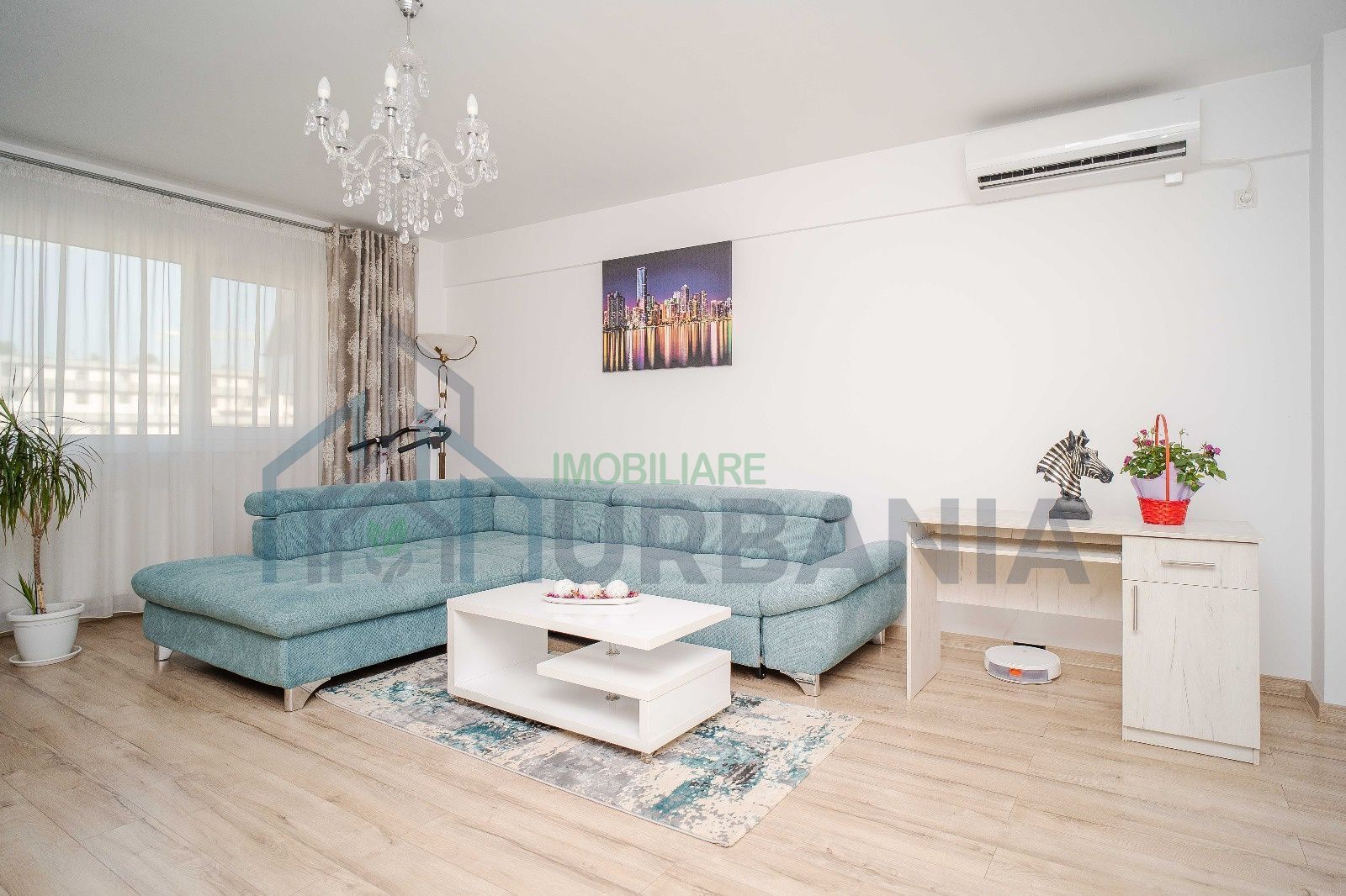Apartament 3 camere decomandat, 102 mp, etaj intermediar, complex Rediu, Rond Păcurari - Poză 1