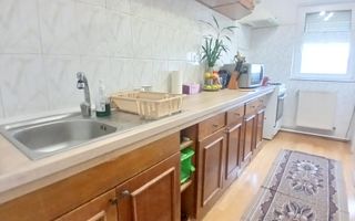 Apartament cu 3 camere decomandat | zona Vasile Aaron - Poză 8