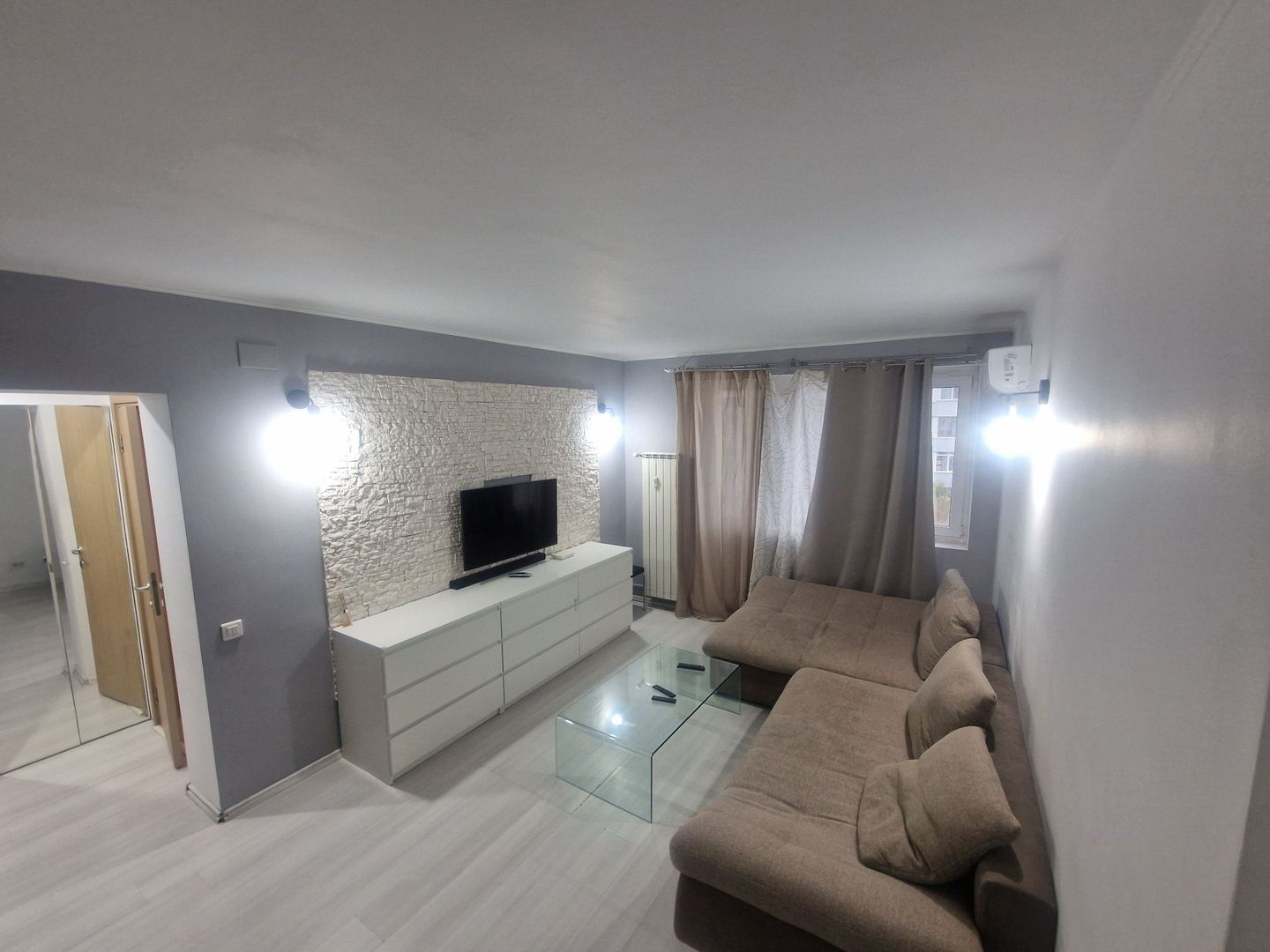 Inchiriere apartament cu 2 camere zona Titan, Arena Națională - Poză 1