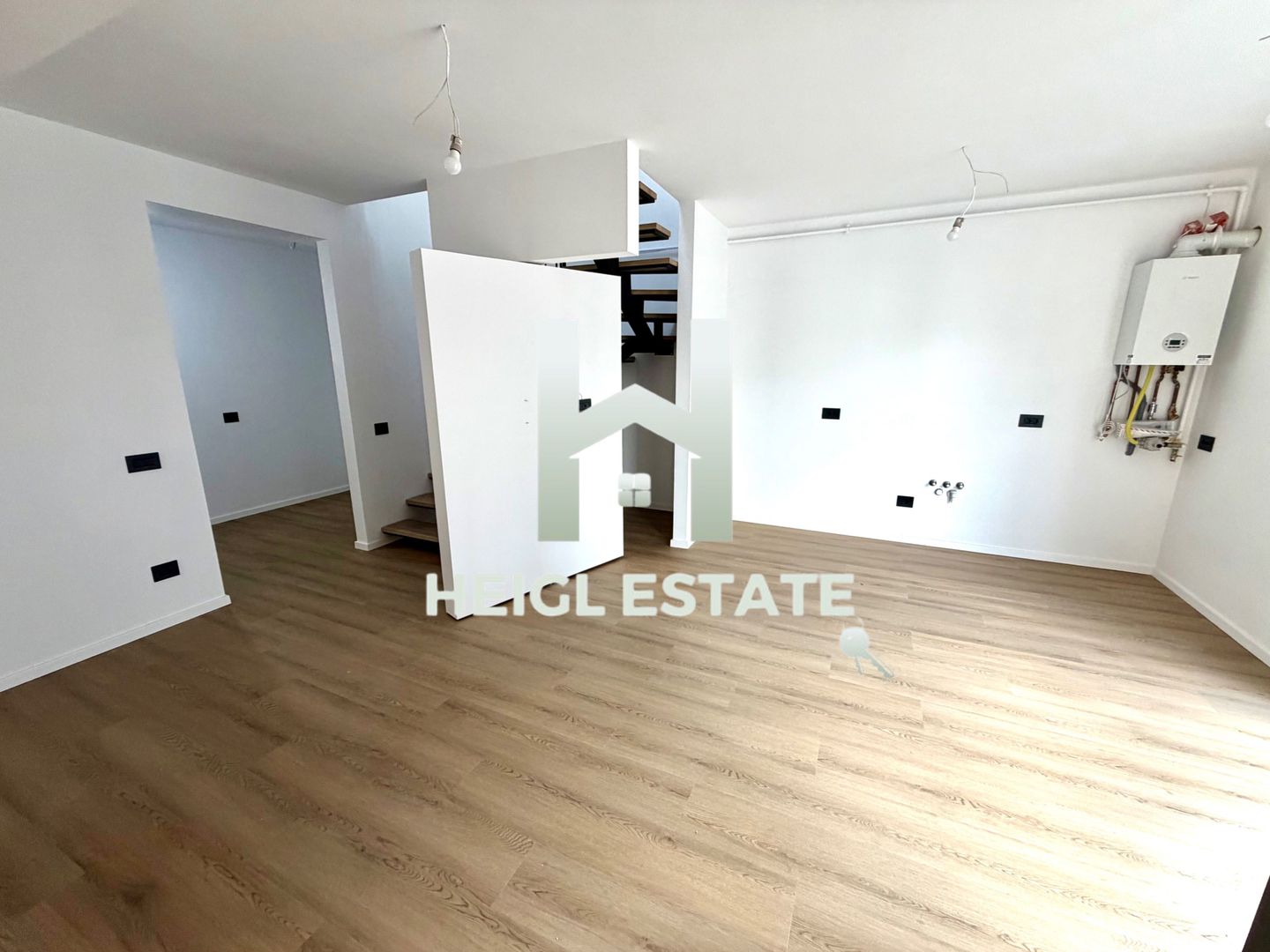 Apartament cu 4 camere pe 2 nivele in Giroc - Poză 8
