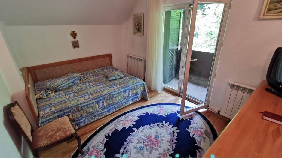 Vila deosebita Sinaia- Cumpatul - Poză 16