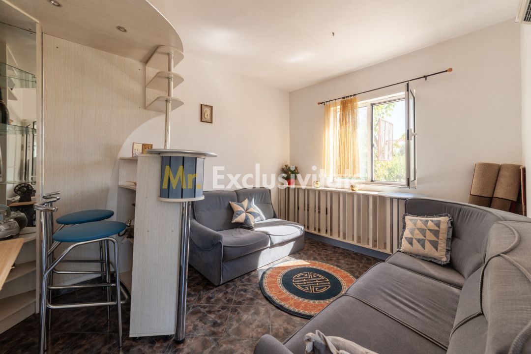 Casa visurilor cu 4000 mp livada roditoare si gradina Darmanesti-Arges - Poză 20