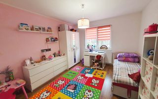 Casa pt 2 familii sau pt. clinica medicala, 8 camere, 486 mp teren - Poză 6