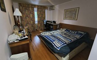 Titulescu- Banu Manta- Ion Mihalache (1 Mai) - Poză 1