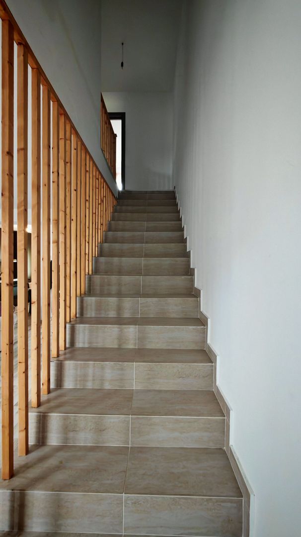 Vila tip duplex S+P+E cartier IZVOR Tarlungeni semimobilata179000 euro - Poză 24