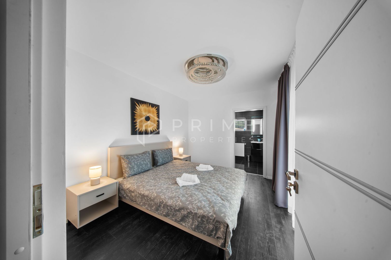 Vilă exclusivistă cu arhitectură și mobilier de designer I Livezeni - Poză 15