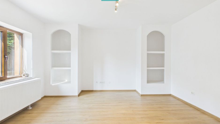 Casă renovată ultracentral | Str. Primăriei - Poză 3