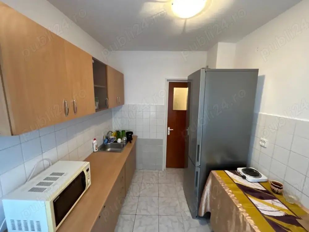 Inchiriez apartament 2 camere - Poză 5