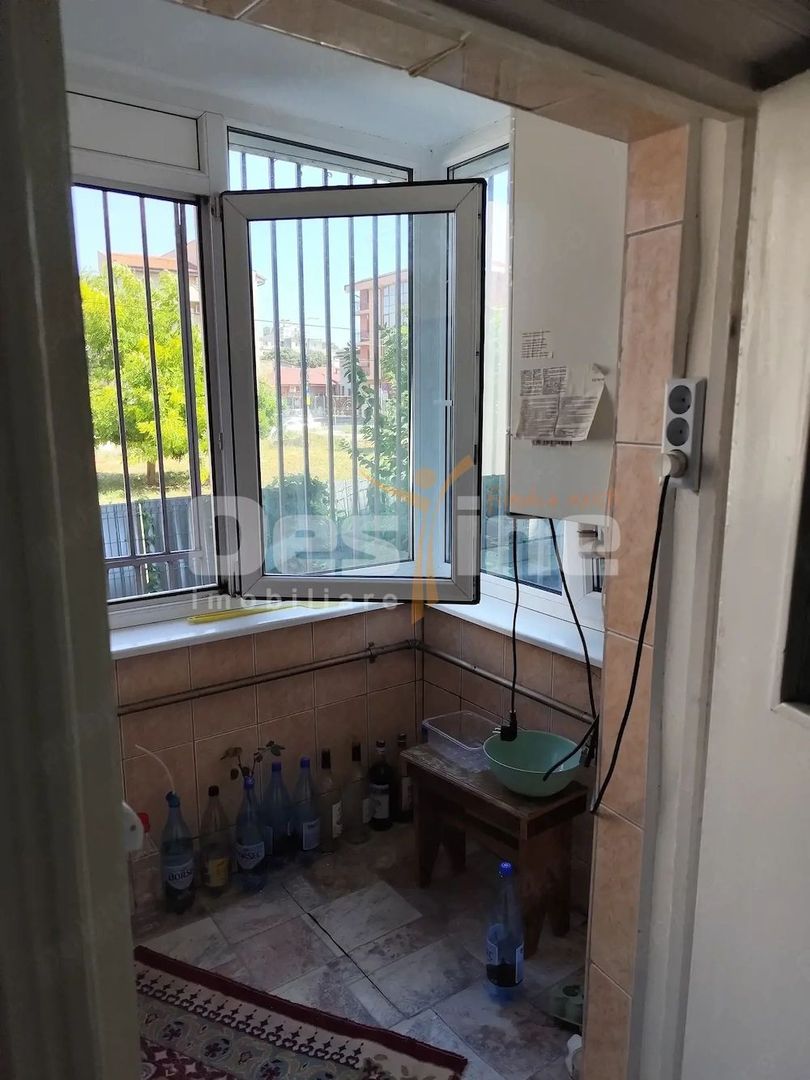 Apartament cu 2 camere de închiriat, zona Dacia, Constanța - Poză 6