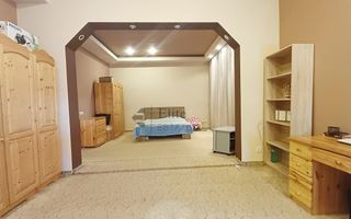 Casa cu 6 camere de vanzare in Rogerius/Stadion - Poză 5