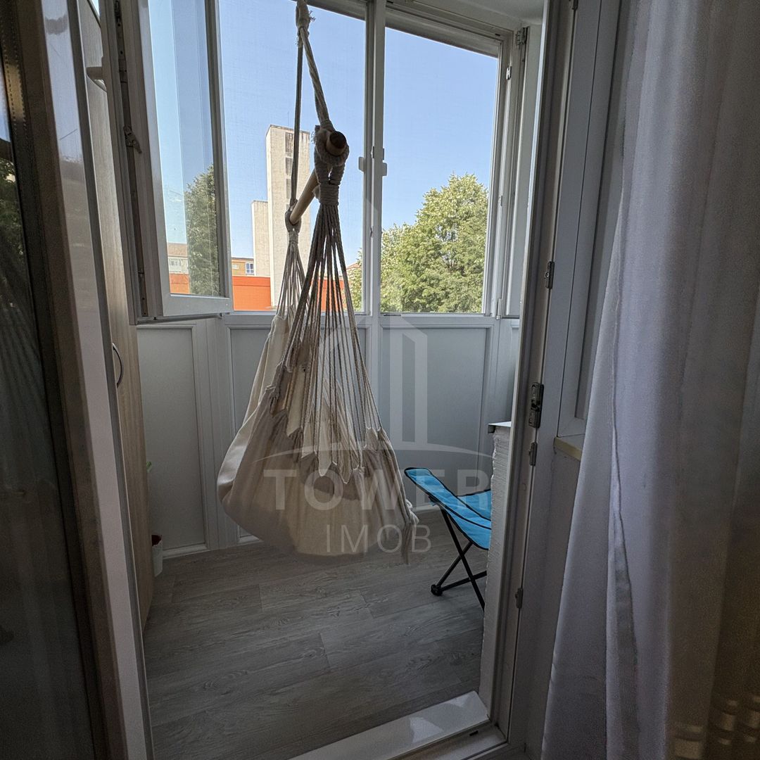 Apartament spațios 4 camere – mobilat și utilat – Vasile Aron, str. Negoveanu - Poză 3