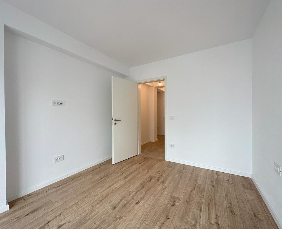 Vindem apartament 3 camere faza 5 Coresi Avantgarden - Poză 20