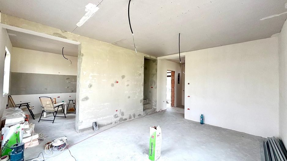 Casa individuala 5 camere - Sacalaz zona Primaverii - Poză 1