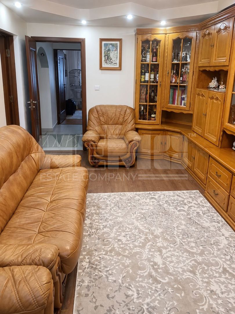 Apartament 3 camere de vânzare | Burdujeni, Suceava | Preț: 90.000 € - Poză 2