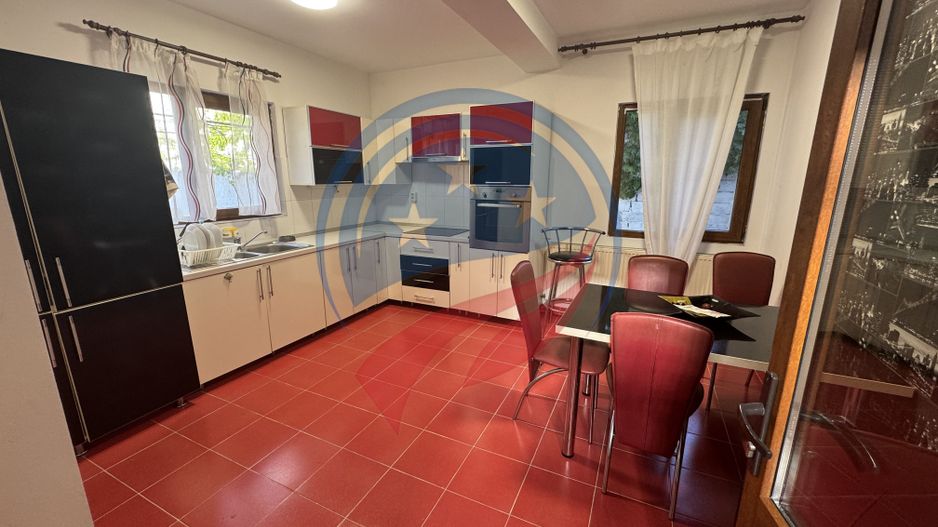 Casă spațioasă P+1, în spatele Stadionului Ion Oblemenco, Craiova - Poză 14