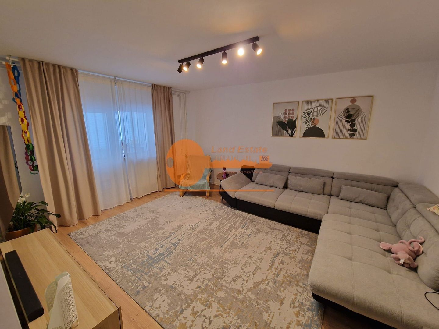 Apartament 4 camere Nerva Traian – Timpuri Noi | centrală proprie - Poză 1