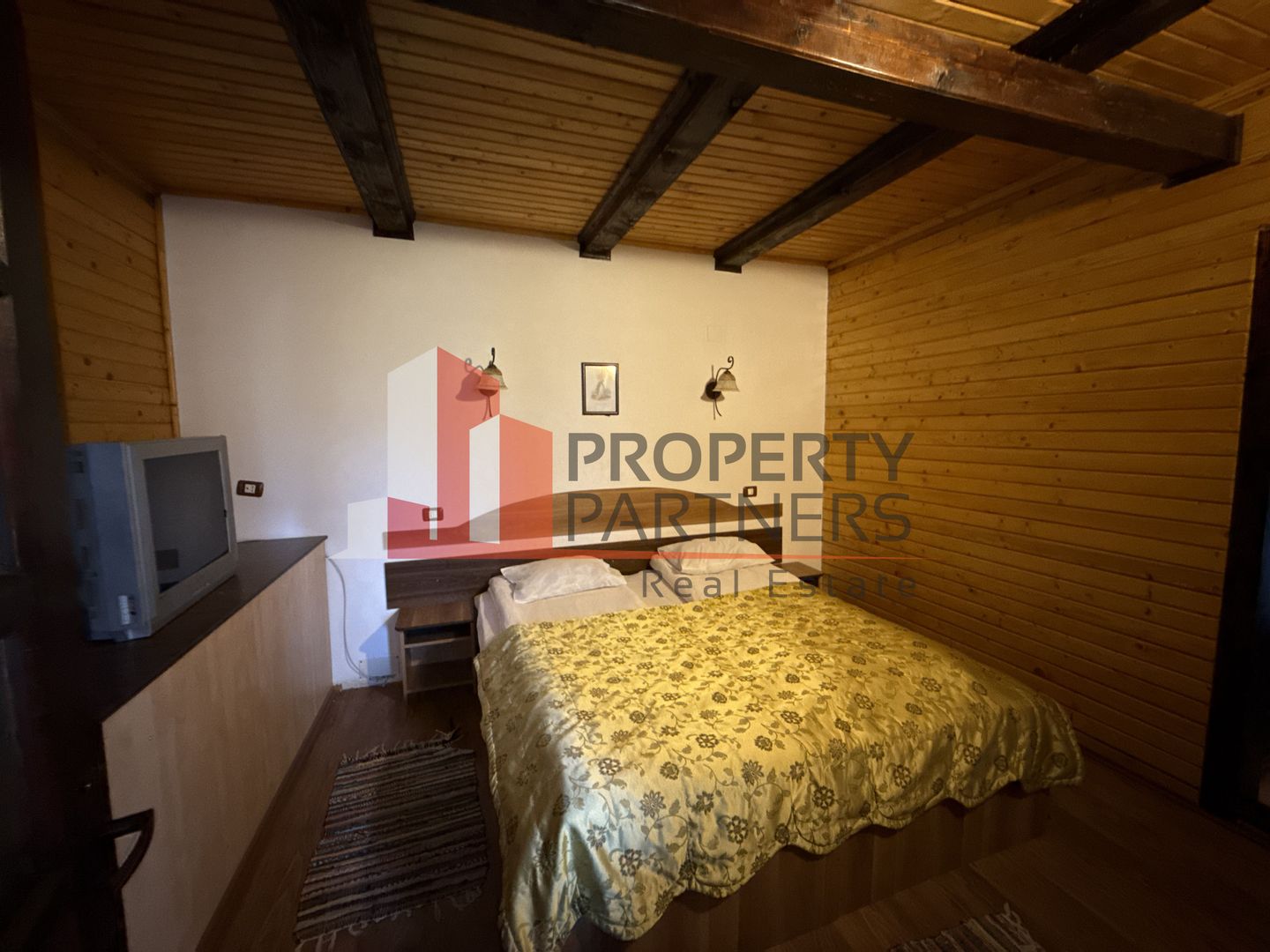 Pensiune cu vedere spectaculoasă la Bucegi și Piatra Craiului – Bradul Inalt - Poză 4