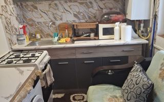 Apartament de vânzare, Tătărași, Iași – 1 cameră, etaj 4/4, mobilat și utilat - Poză 1
