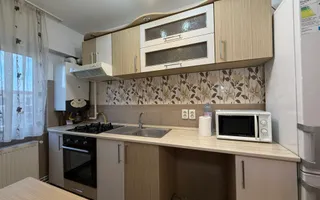 De vanzare Apartament 2 Camere Complet Utilat si Mobilat/Satu Mare - Poză 12