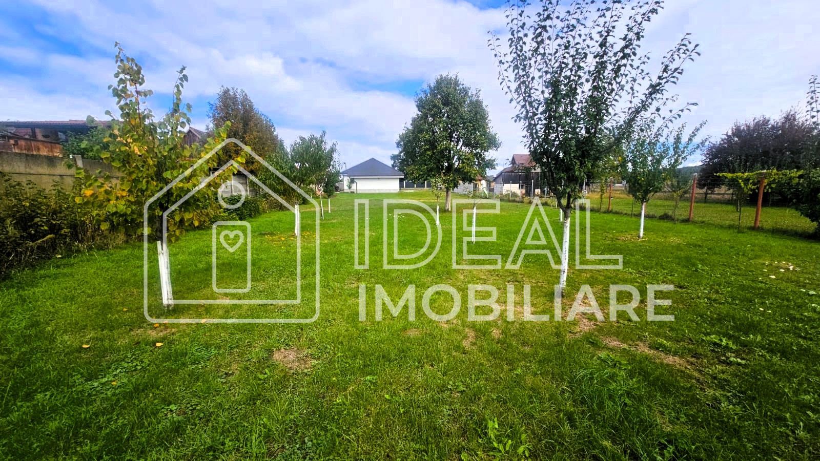 Casa Individuala pe un singur nivel cu 2200 mp de curte, in Săcel - Poză 8