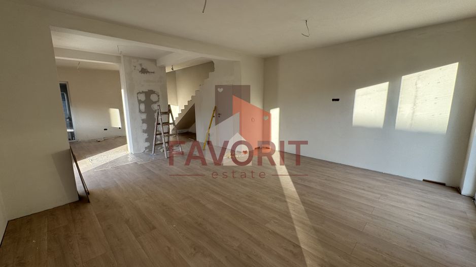 Comision 0%. Pozitie excelenta. Zid despartitor dublu - Poză 9