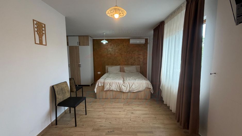 🏡De închiriat 2 studiouri, Micro 17 (350 euro/studio) - Poză 1