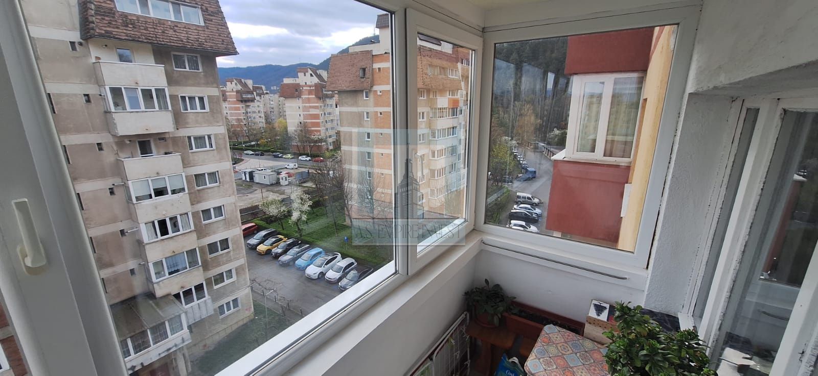 Apartament 2 camere+boxa - zona Racadau/Carpaților - Poză 7
