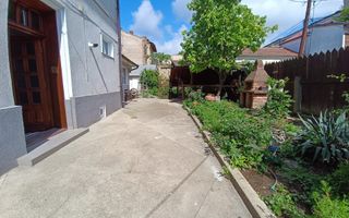 CENTRU SALA SPORTURILOR(COD03)- Casa interbelica si curte generoasa ! - Poză 36