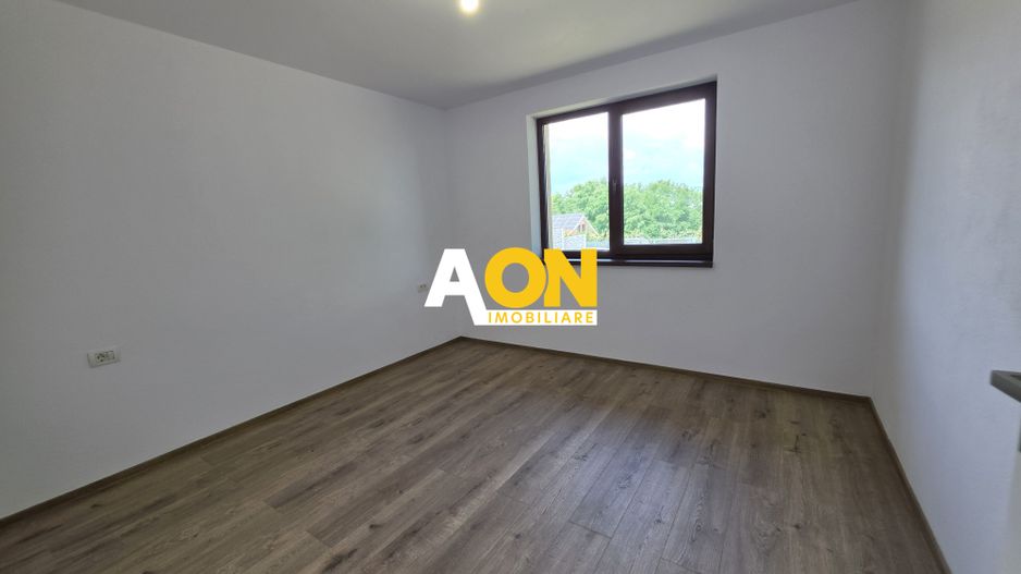 Super Oferta! Casa Individuala 4 Camere, 2 Bai, 700mp Teren - Poză 8