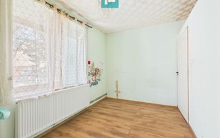 Casă parter pe colţ în Grădişte - Poză 5