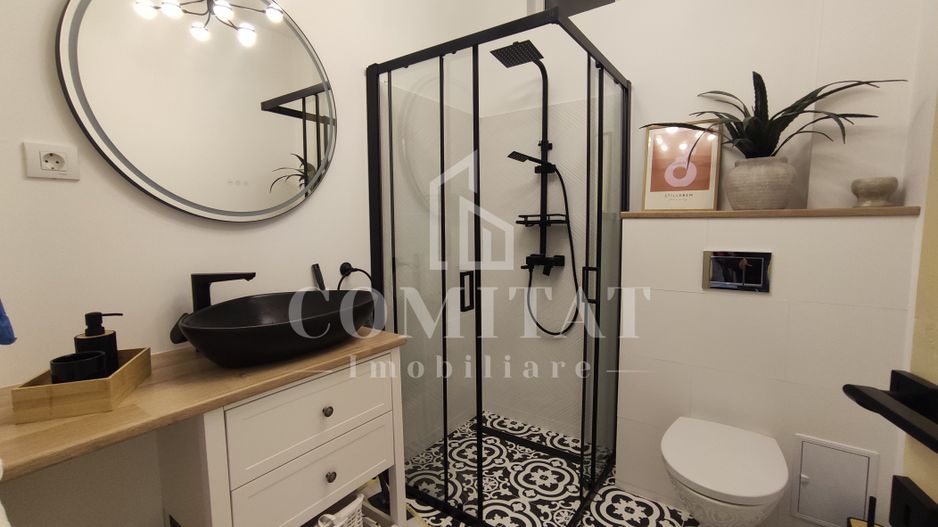 Apartament cu 2 camere de 48 mp în centrul orașului - Poză 7