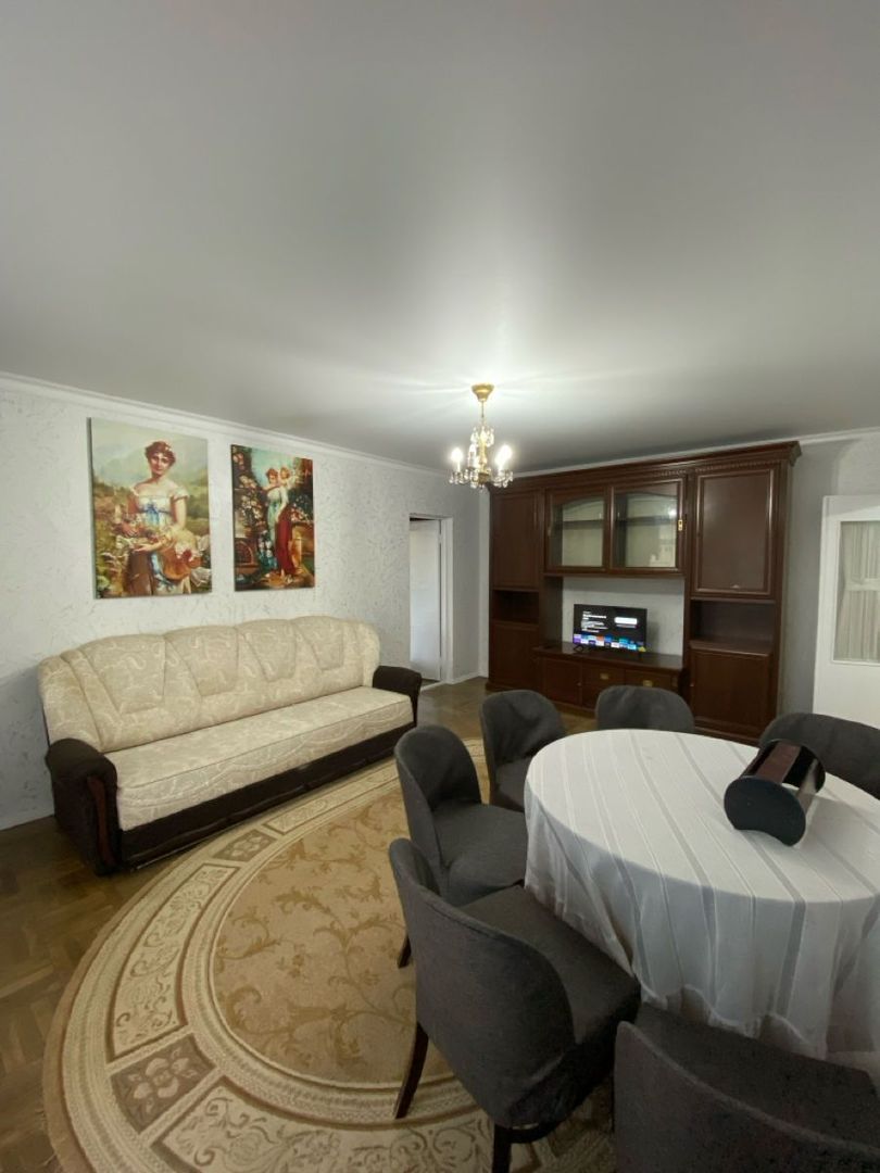 Apartament 4 camere, Botanica - Poză 1